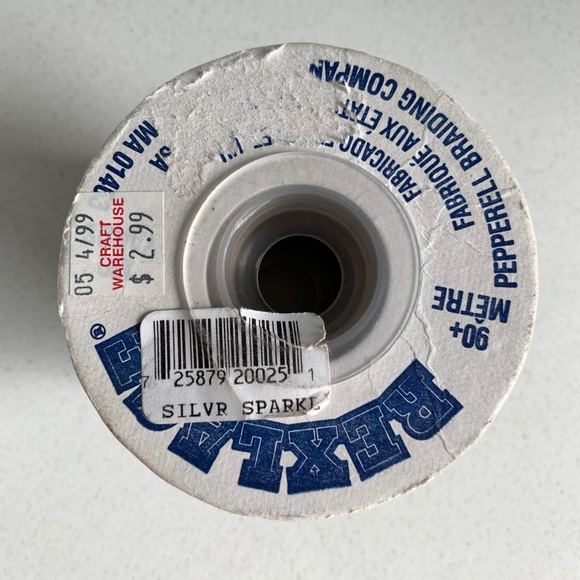 [Free If You Bundle $10+] *Partial Spool* Pepperell Rexlace, Silver Sparkle - Picture 3 of 3